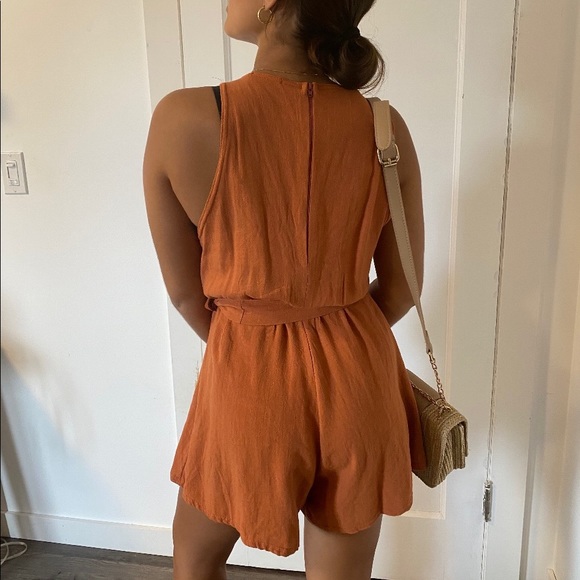 Orange romper - Picture 2 of 2